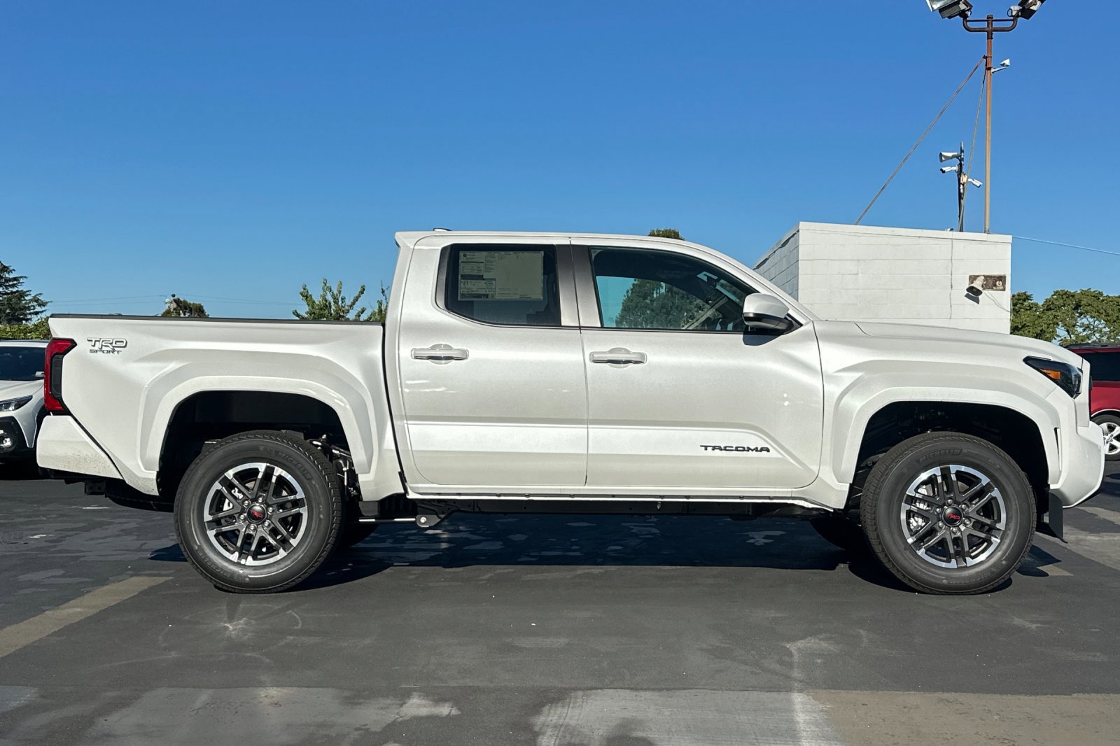 New 2025 Toyota Tacoma TRD Sport image 4