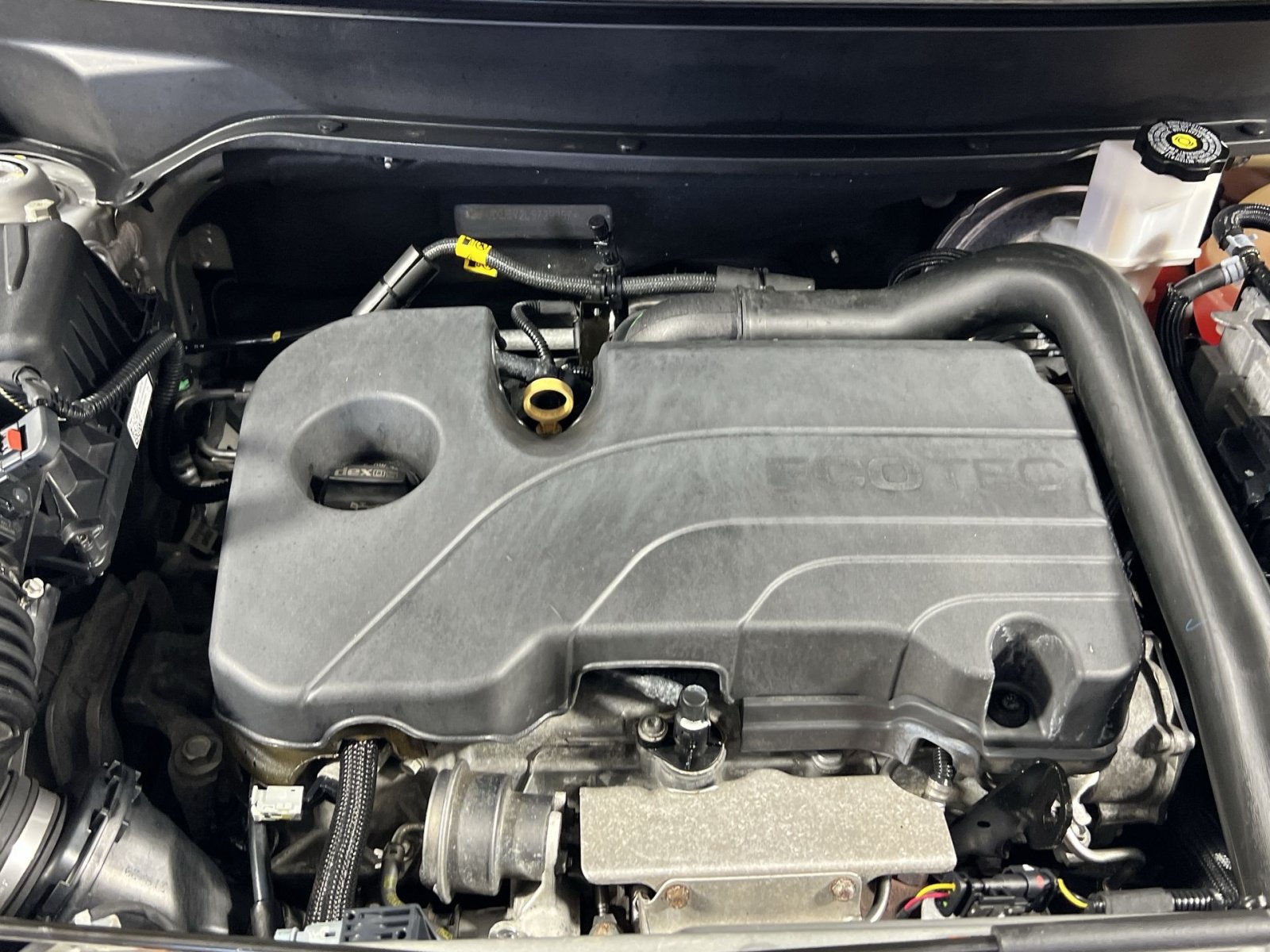 Used 2020 Chevrolet Equinox LT AWD/4WD image 28