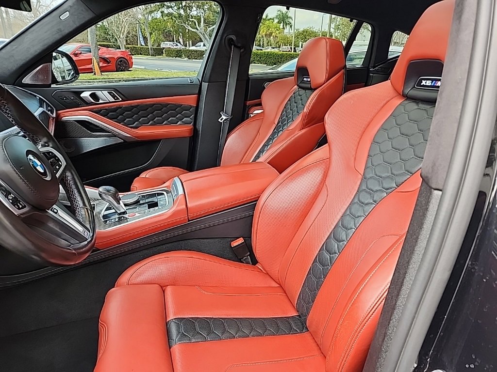 Used 2020 BMW X6 M Competition w/ Executive Package image 20