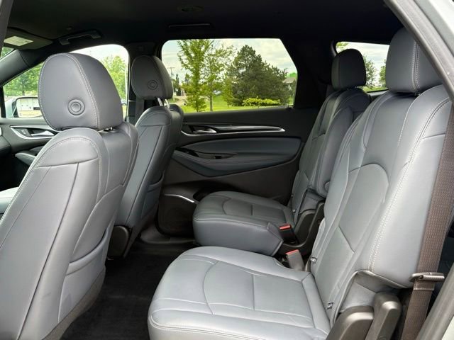 Used 2023 Buick Enclave Essence AWD/4WD image 20