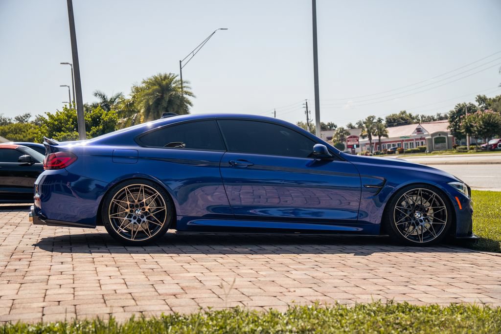 Used 2020 BMW M4 Coupe w/ Competition Package RWD image 6