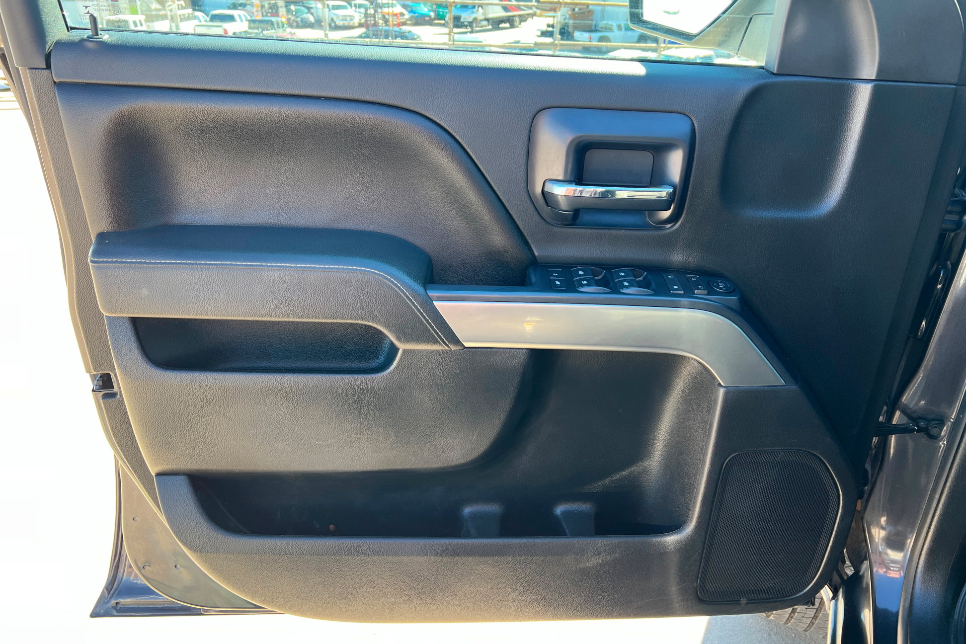 Used 2014 Chevrolet Silverado 1500 LT AWD/4WD image 14