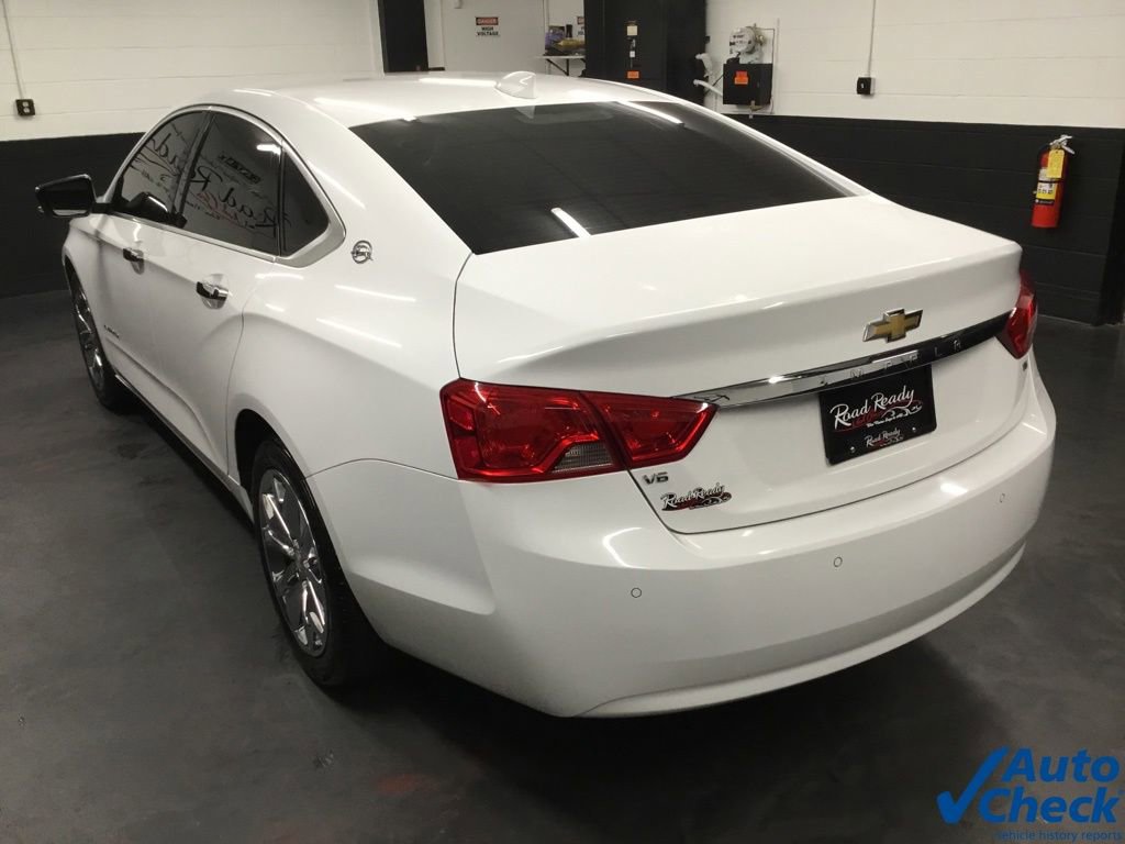 Used 2016 Chevrolet Impala LT w/ Convenience Package image 7