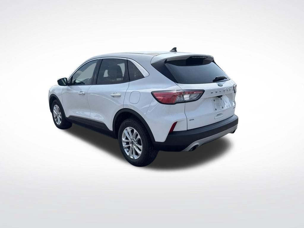 Used 2020 Ford Escape SE AWD/4WD image 3
