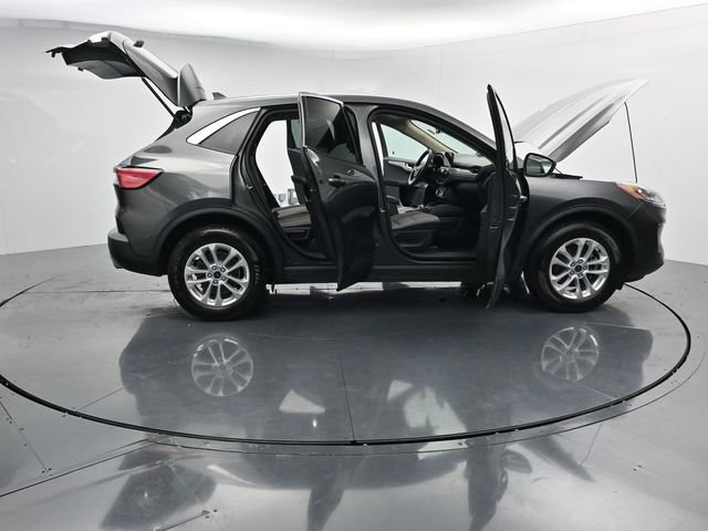 Certified 2020 Ford Escape SE AWD/4WD image 31