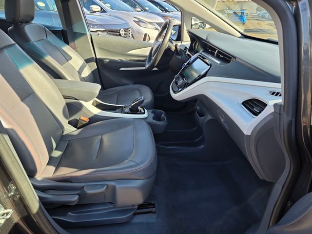 Used 2017 Chevrolet Bolt Premier w/ Driver Confidence II Package FWD image 10