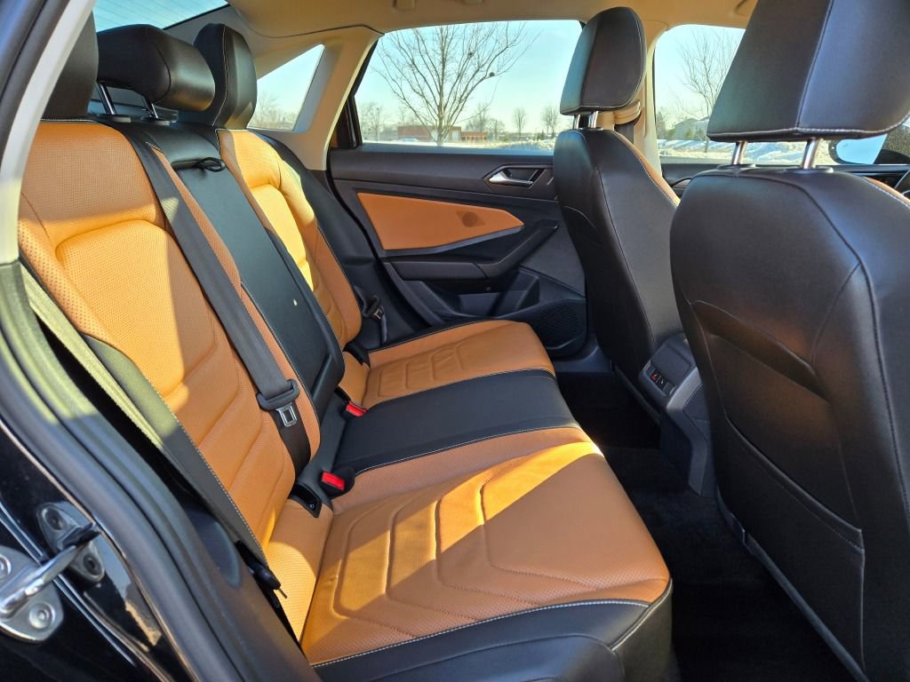 Used 2024 Volkswagen Jetta SEL image 8