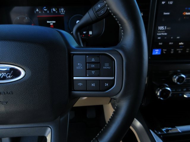 Used 2024 Ford F350 Lariat w/ Lariat Ultimate Package image 19