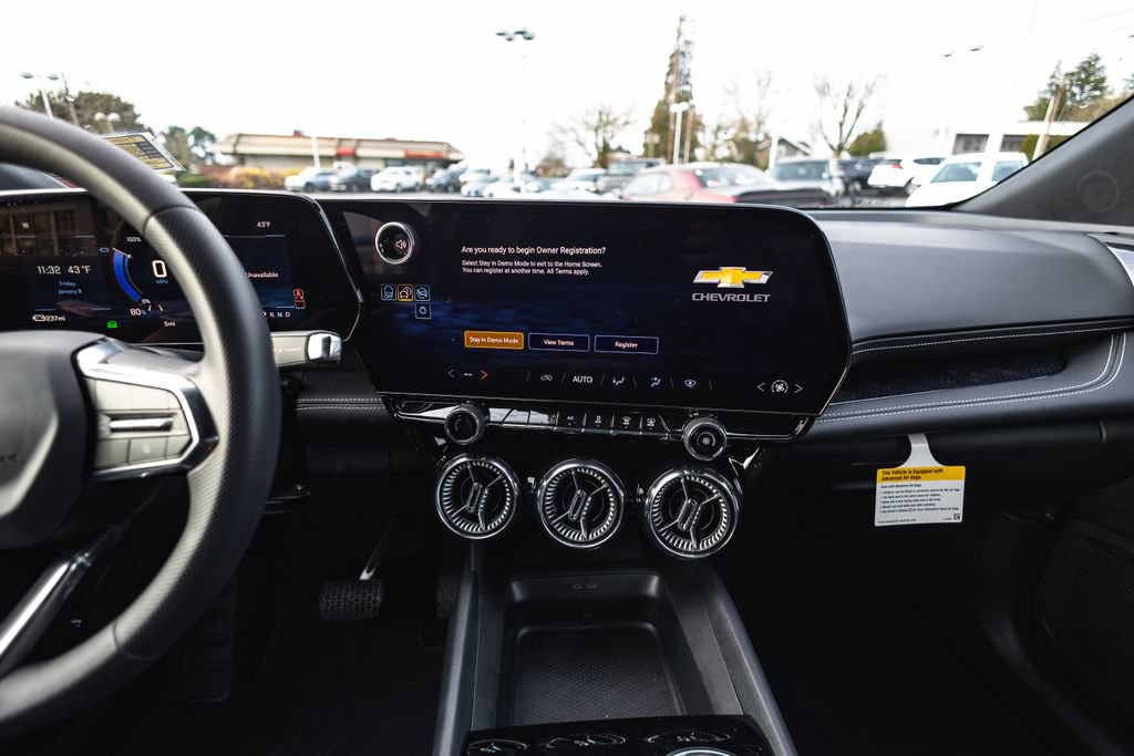 New 2026 Chevrolet Blazer EV LT AWD/4WD image 27