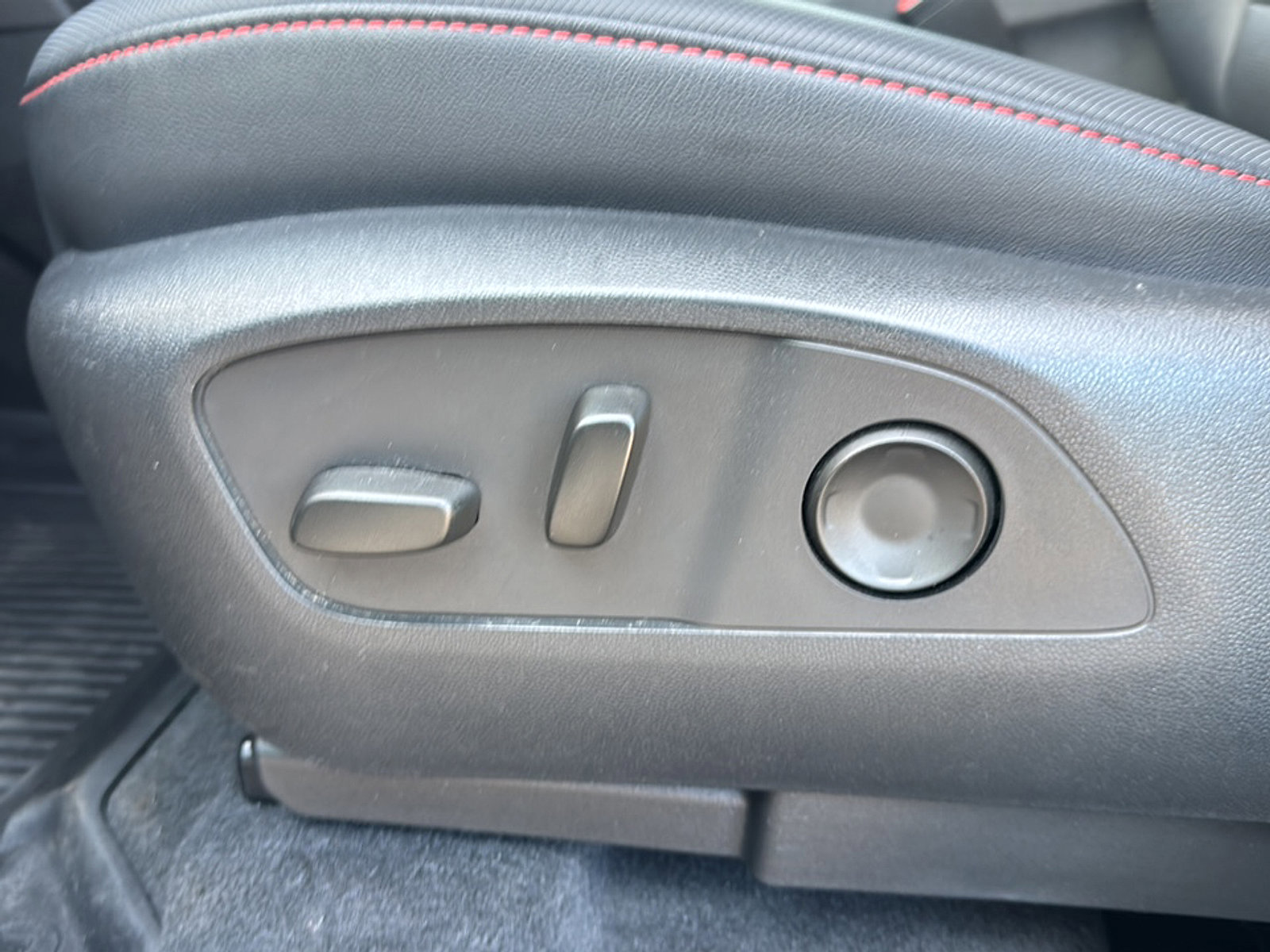 Used 2024 Chevrolet Traverse Z71 w/ LPO, Floor Liner Package image 13