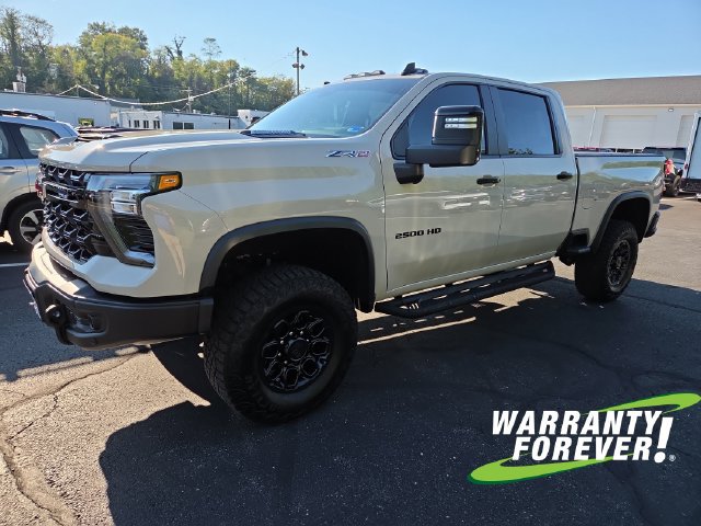 Used 2026 Chevrolet Silverado 2500 ZR2 w/ ZR2 Bison Edition AWD/4WD image 3