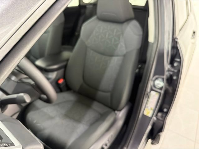 Used 2025 Toyota RAV4 XLE w/ Convenience Package AWD/4WD image 13