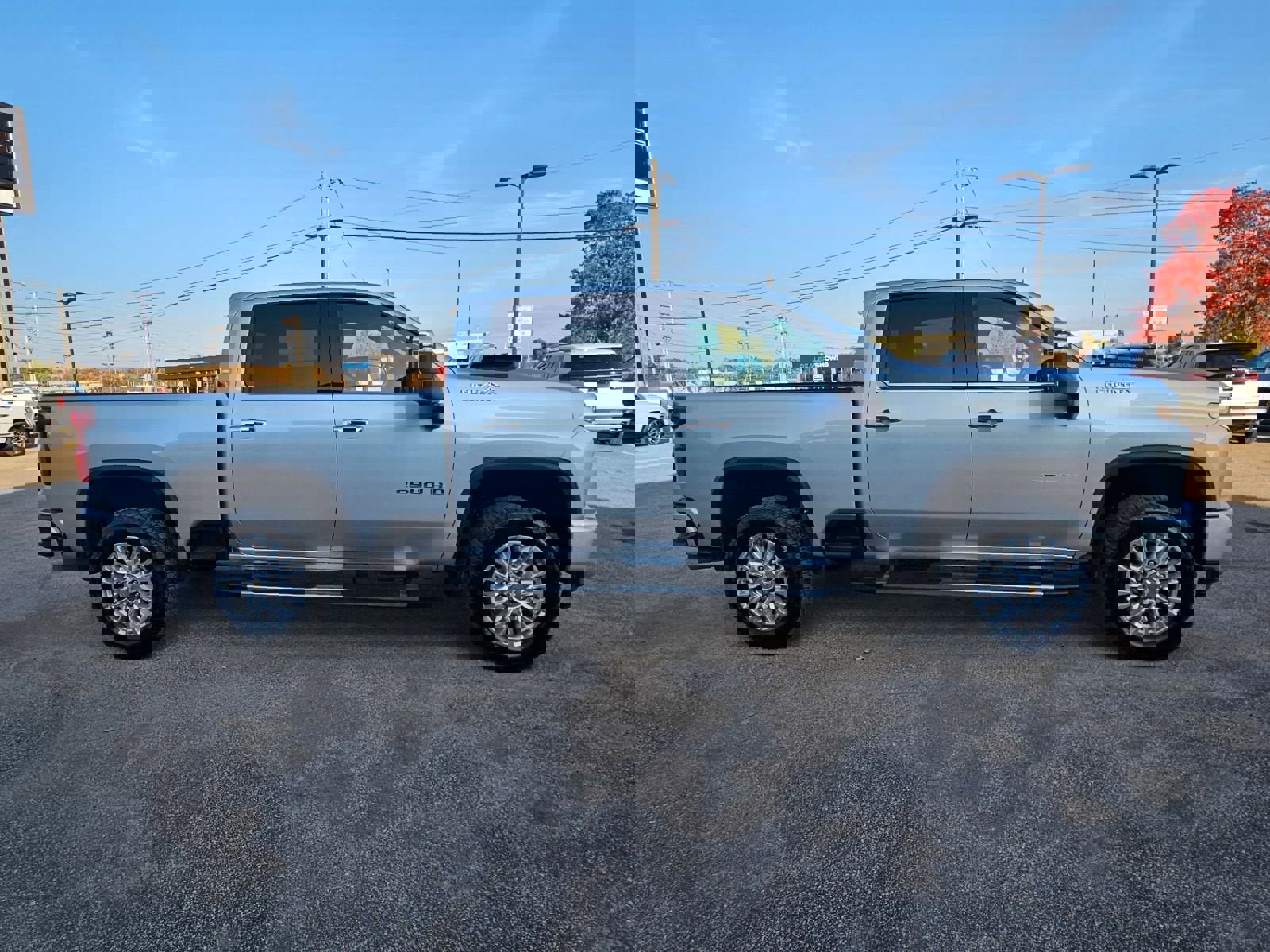 Used 2023 Chevrolet Silverado 2500 High Country image 8