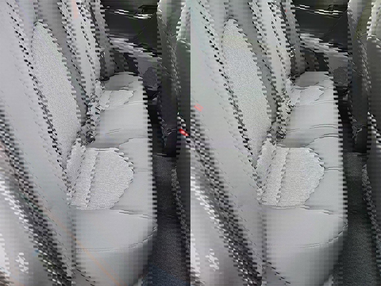 Used 2018 Toyota Camry LE image 13