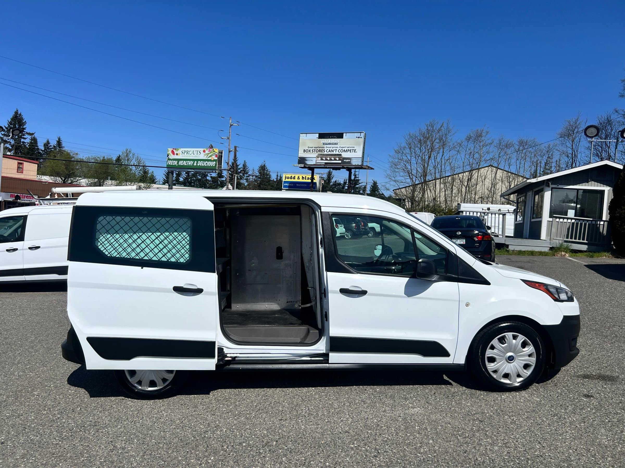 Used 2020 Ford Transit Connect XL image 16