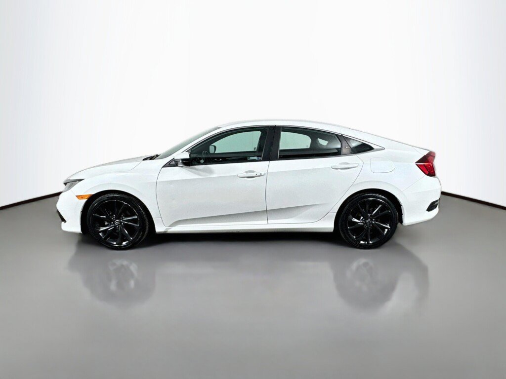 Used 2019 Honda Civic Sport image 2