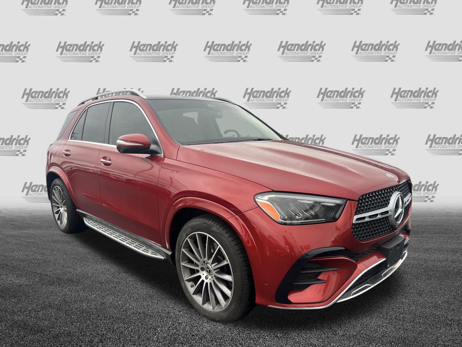 Certified 2025 Mercedes-Benz GLE 350 4MATIC w/ AMG Line Exterior image 2
