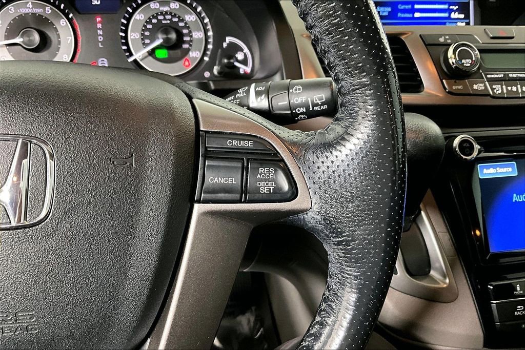 Used 2017 Honda Odyssey EX-L image 18