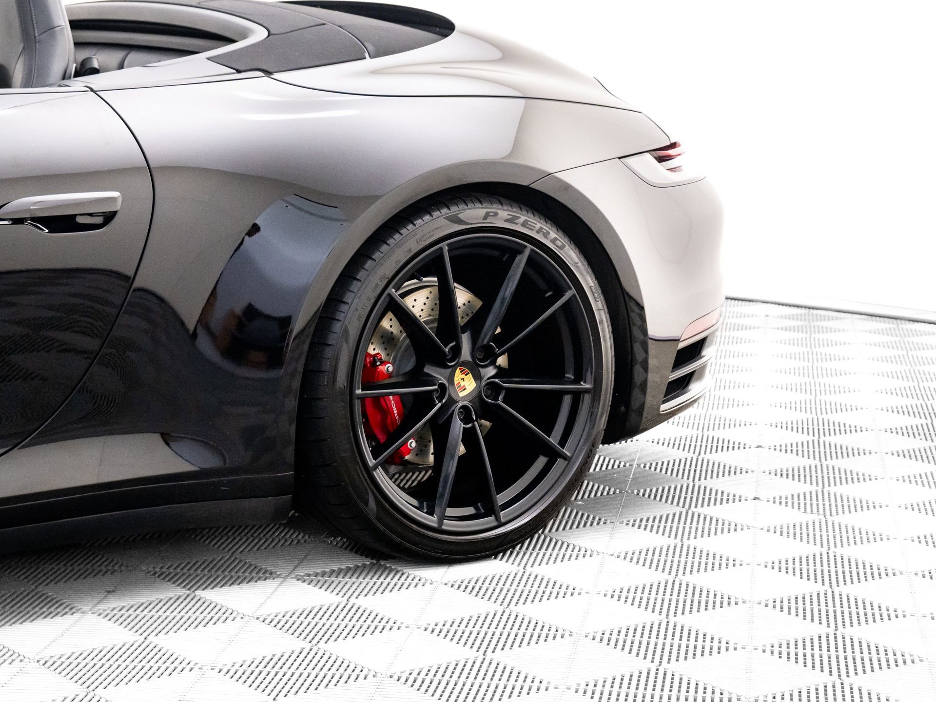 Certified 2020 Porsche 911 Carrera S image 32