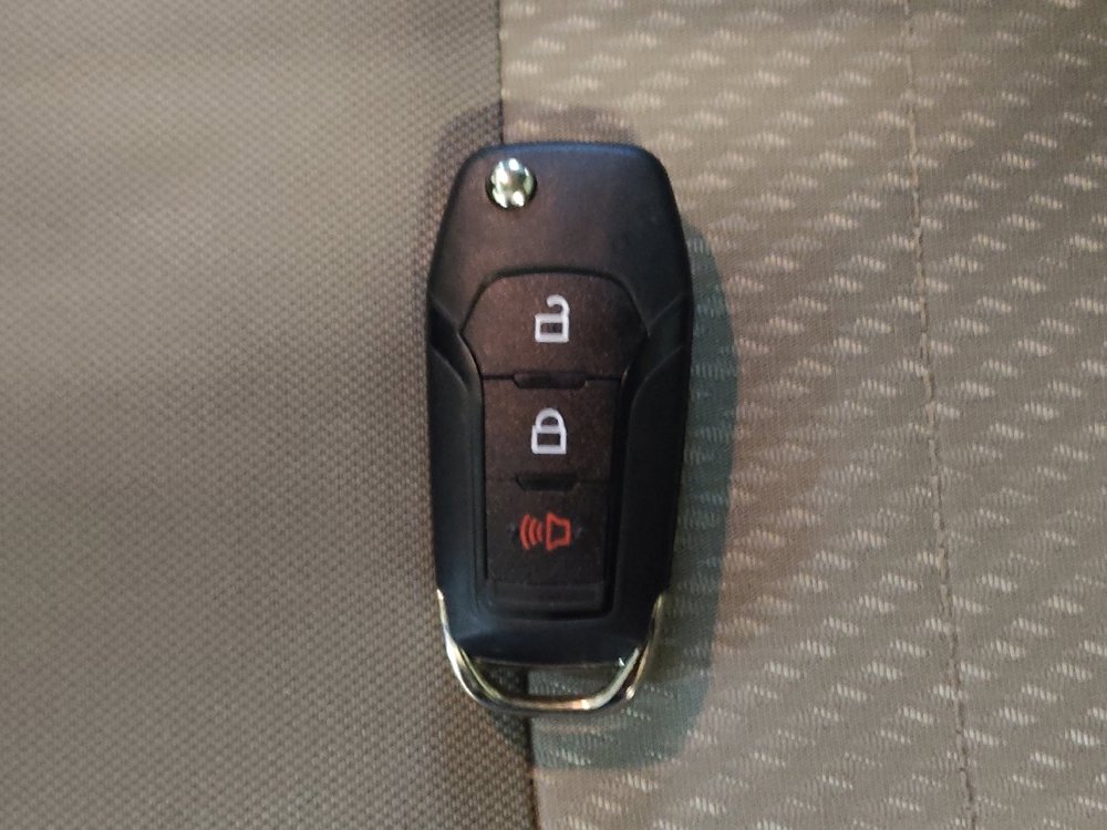 Used 2021 Ford EcoSport S image 32