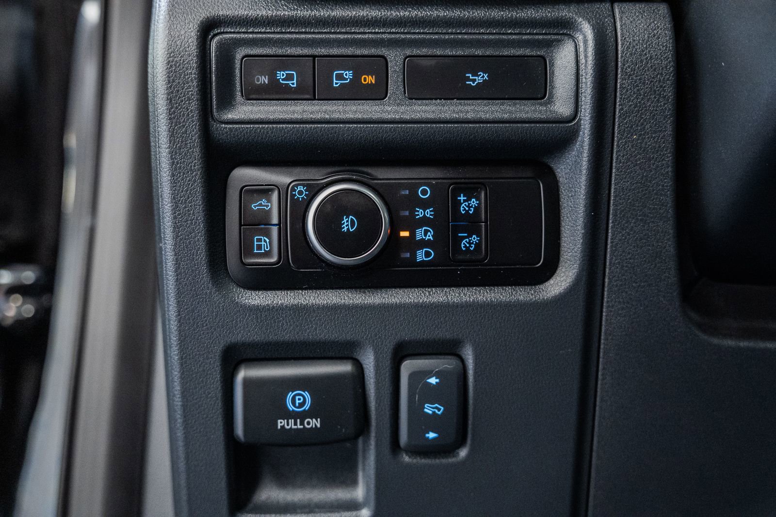 Certified 2023 Ford F150 Lariat w/ Equipment Group 502A High image 52