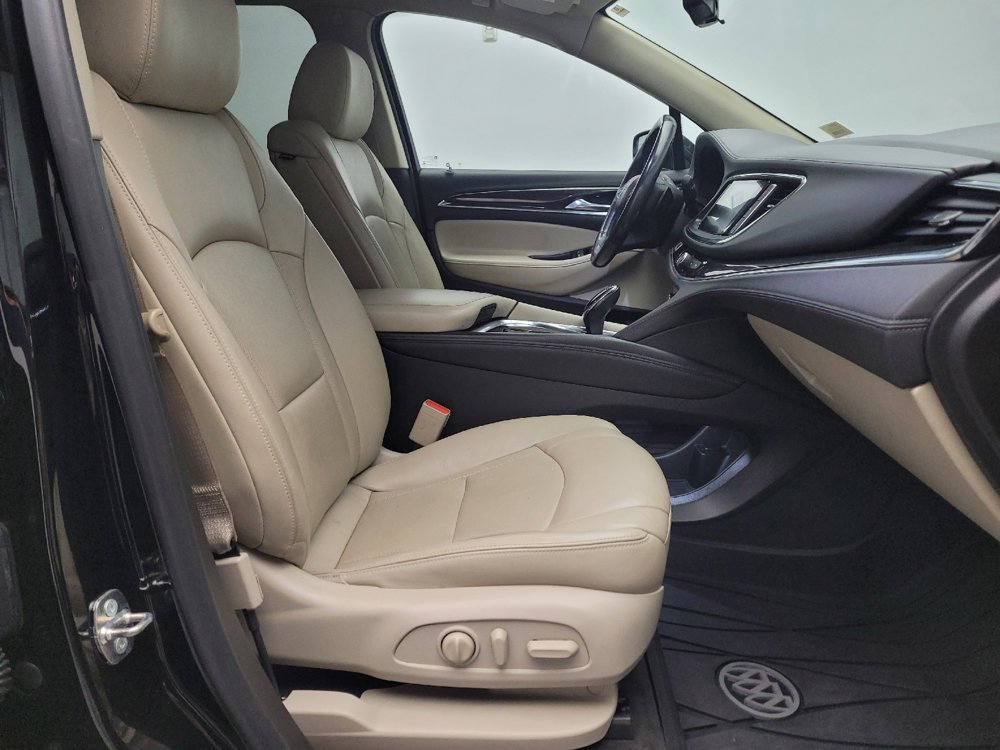 Used 2019 Buick Enclave Premium image 21