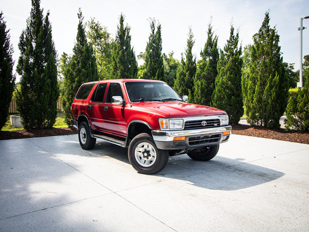 Used 1995 Toyota 4Runner SR5 AWD/4WD image 2