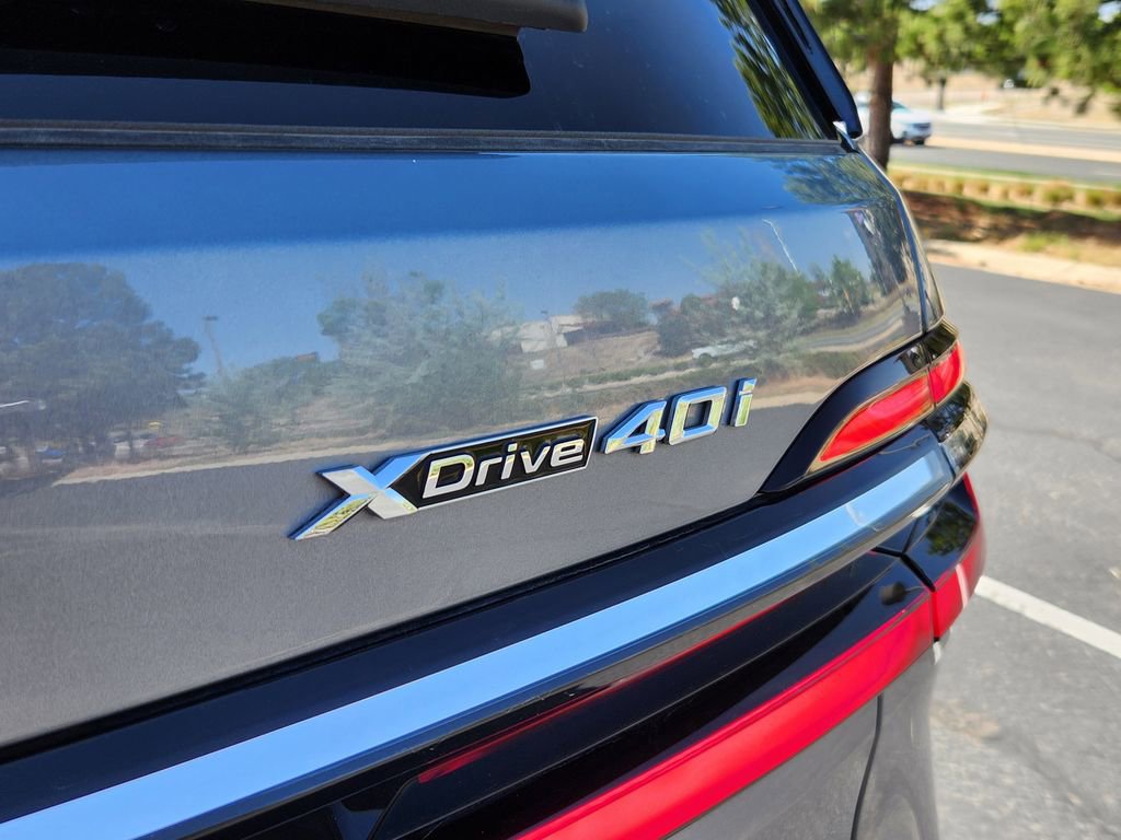 Used 2024 BMW X7 xDrive40i w/ Premium Package image 33