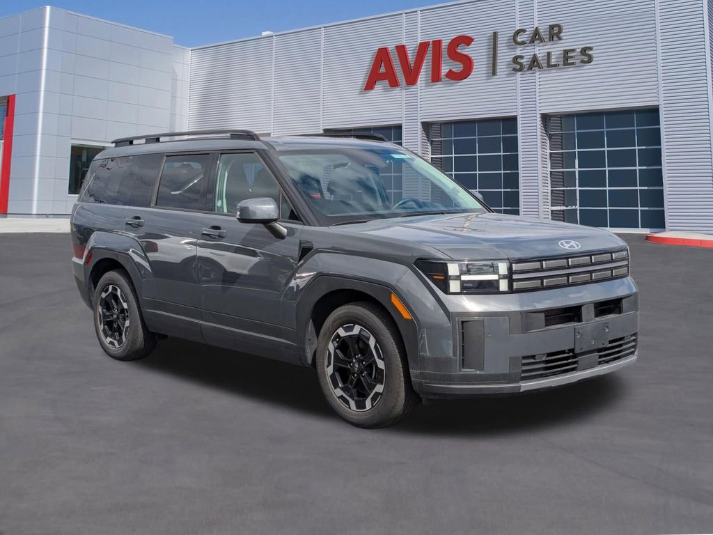 Used 2025 Hyundai Santa Fe SEL image 3