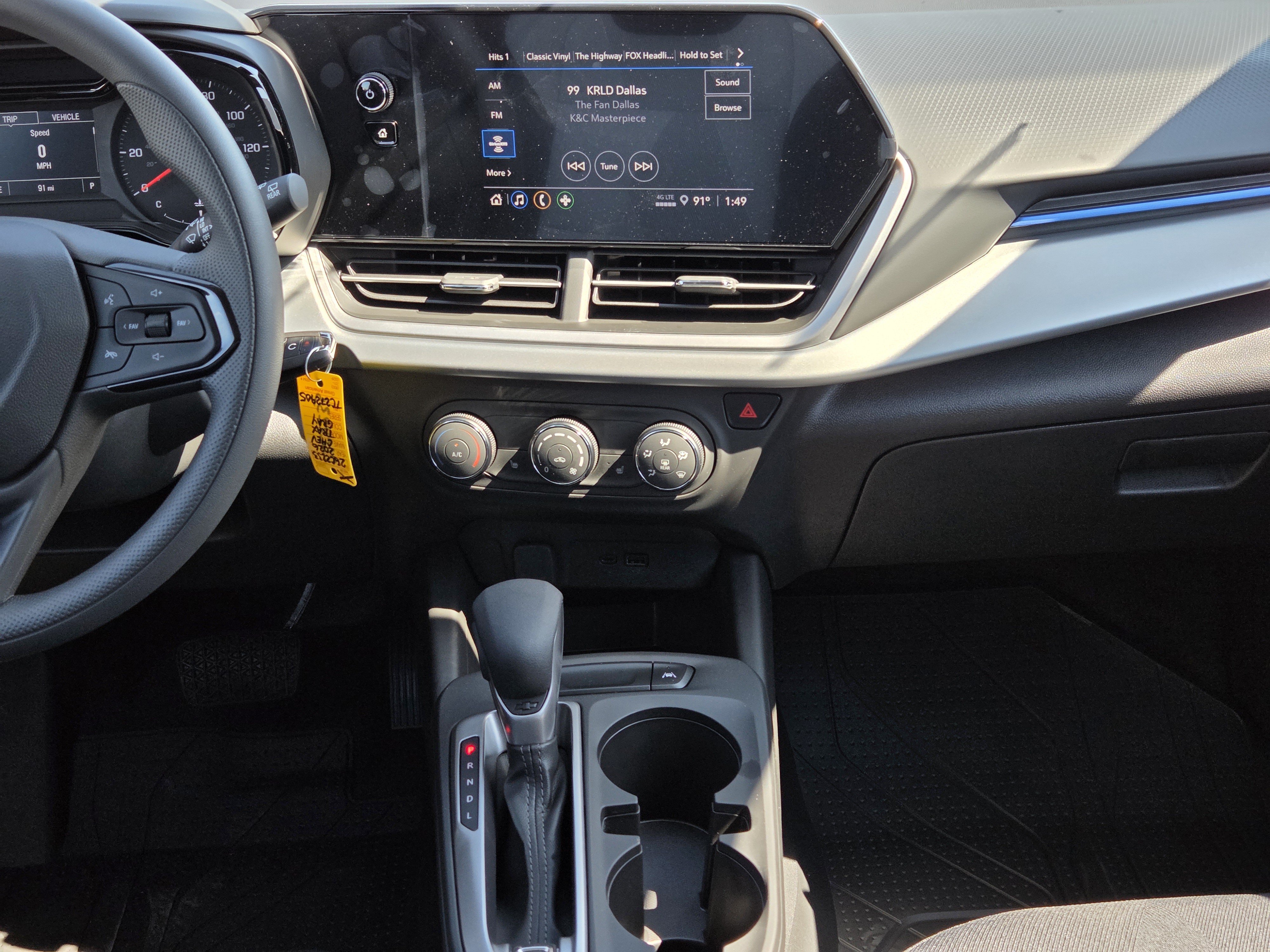 New 2026 Chevrolet Trax LS w/ LS Convenience Package FWD image 9