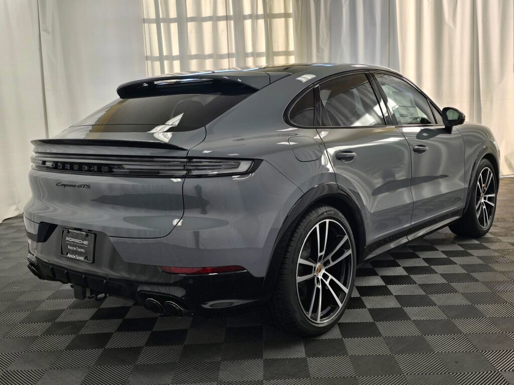 New 2026 Porsche Cayenne GTS image 7
