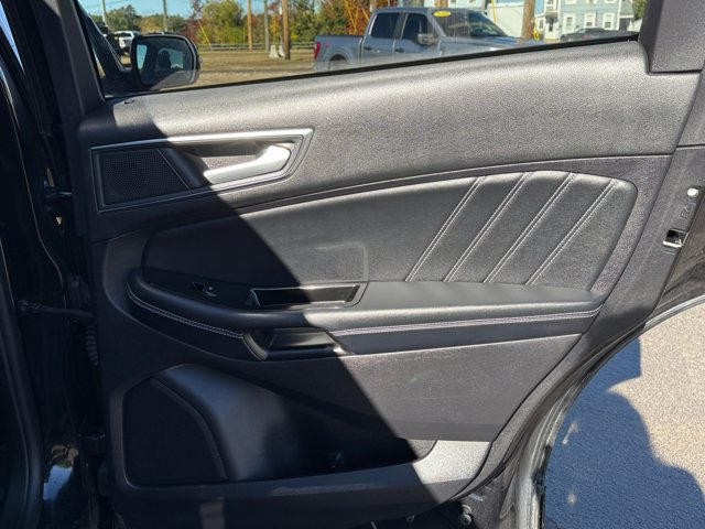 Used 2019 Ford Edge ST w/ Equipment Group 401A AWD/4WD image 27