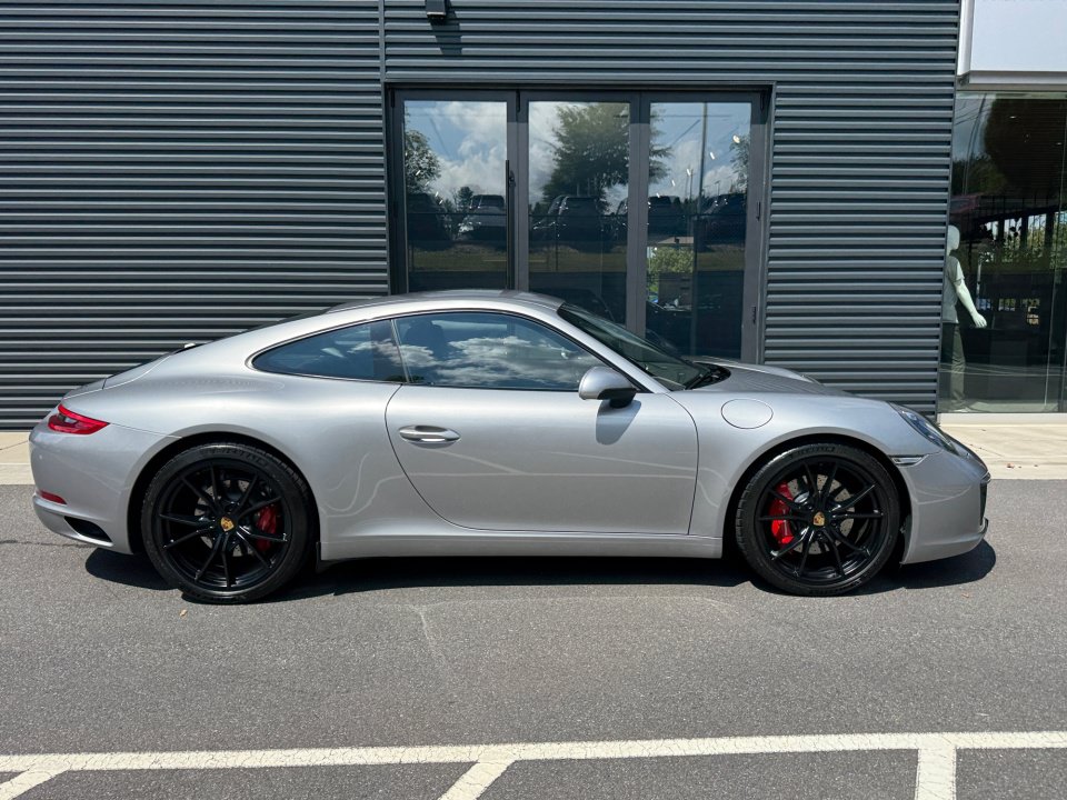 Certified 2017 Porsche 911 Carrera S RWD image 8