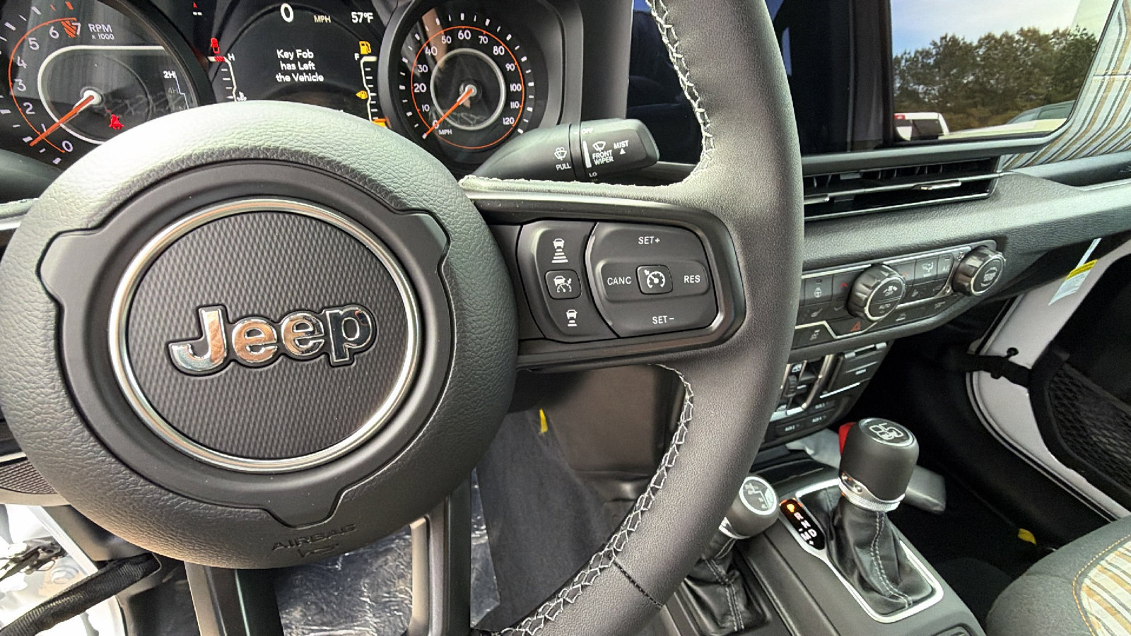 New 2026 Jeep Gladiator Sport AWD/4WD image 23