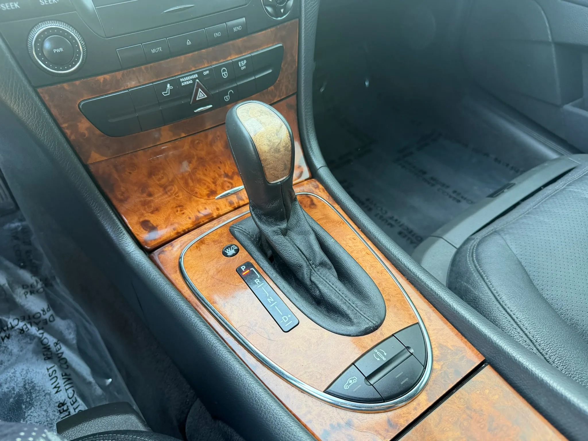 Used 2003 Mercedes-Benz E 500 Sedan image 10