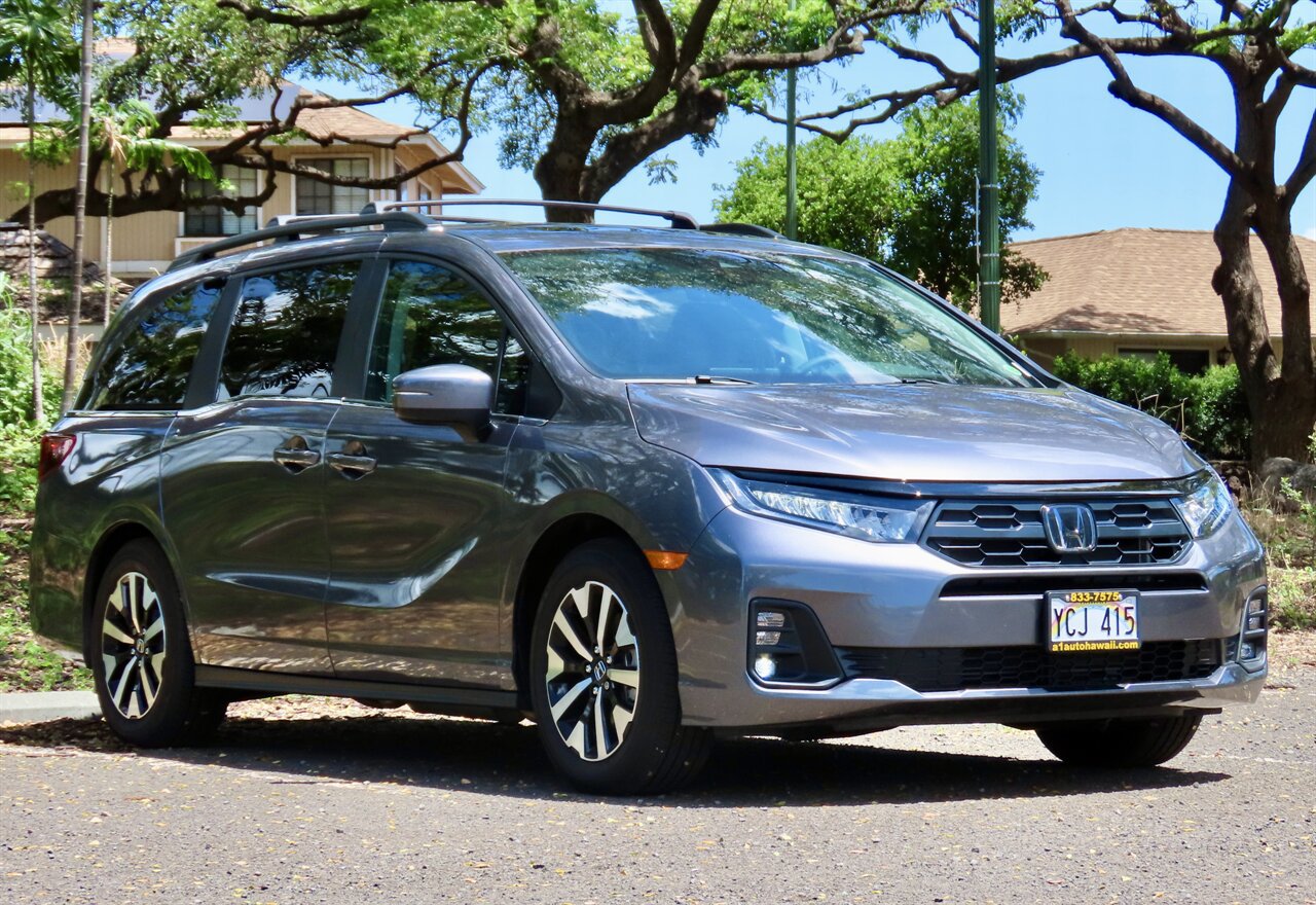 Used 2026 Honda Odyssey EX-L image 3