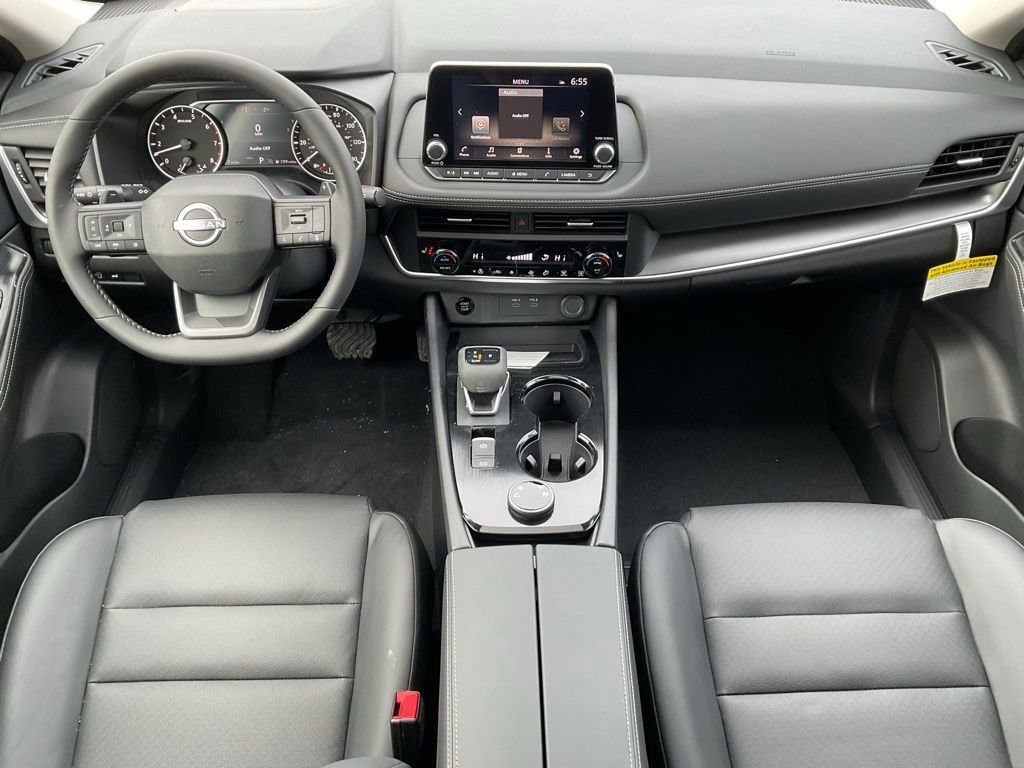 New 2026 Nissan Rogue SV w/ SV Premium Package AWD/4WD image 17