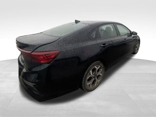 Used 2019 Kia Forte LXS FWD image 11