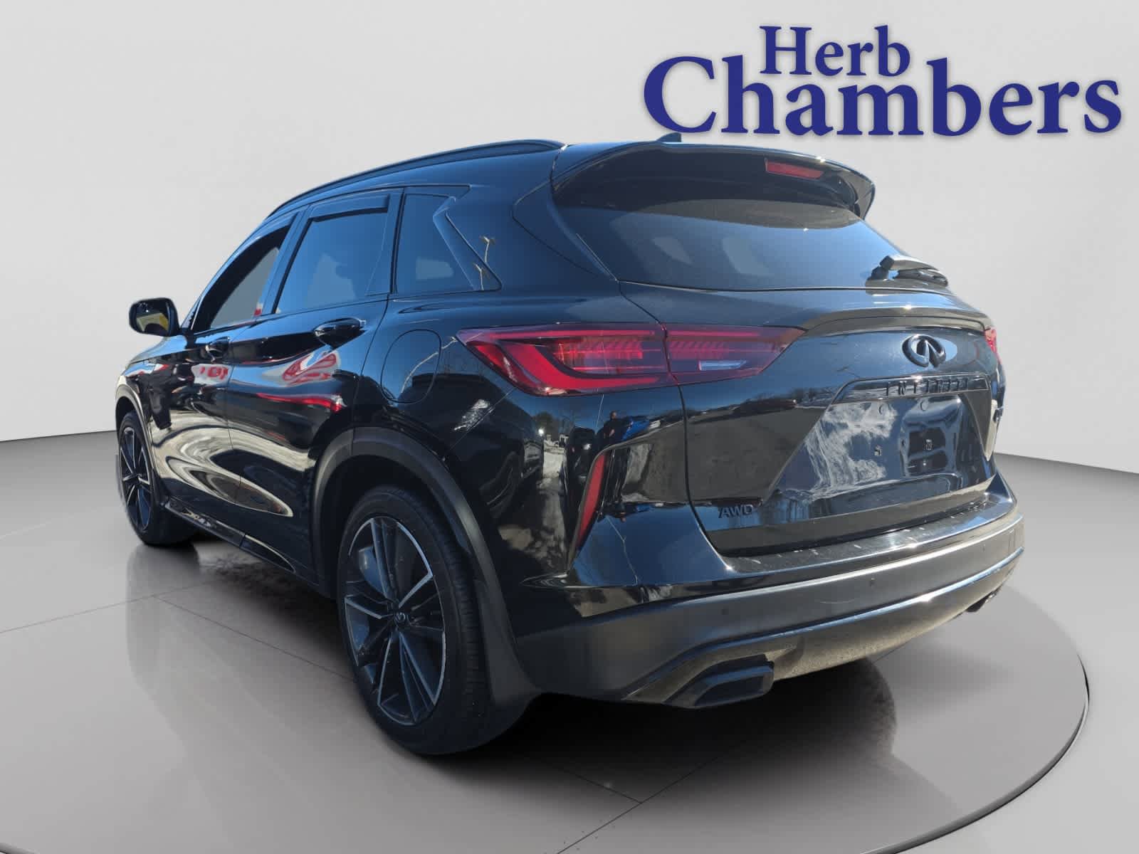 Used 2023 INFINITI QX50 Sport AWD/4WD image 3