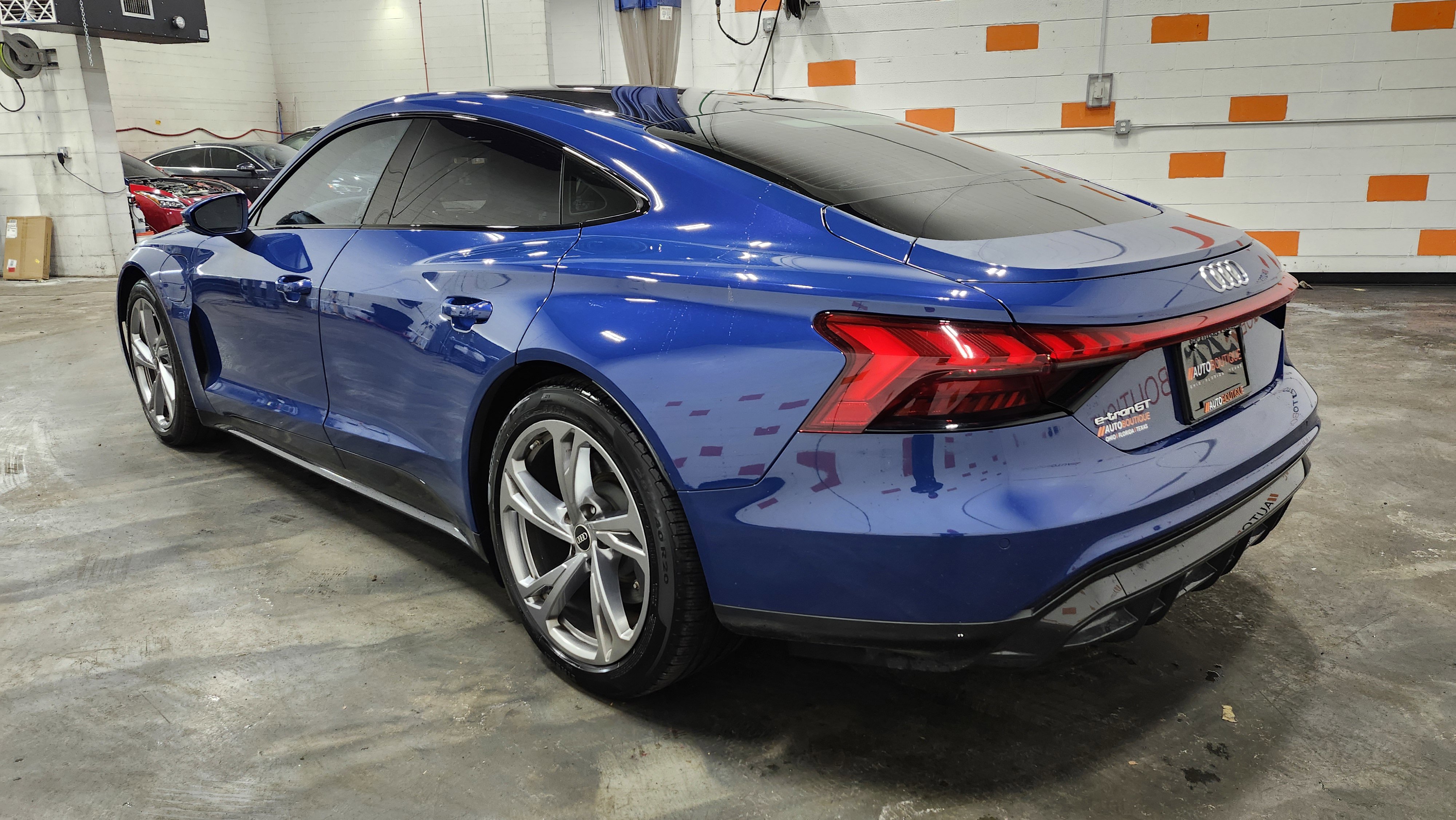 Used 2024 Audi e-tron GT Premium Plus image 16