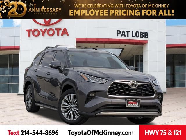 Used 2024 Toyota Highlander Platinum