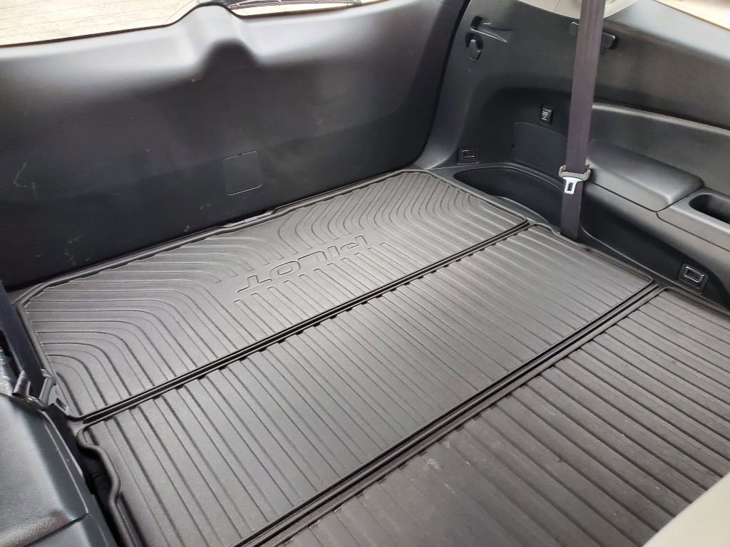 Used 2016 Honda Pilot Touring image 39