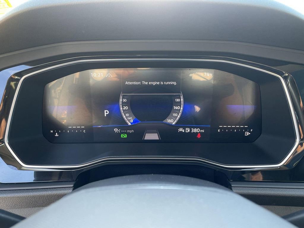 Used 2024 Volkswagen Jetta SE image 12