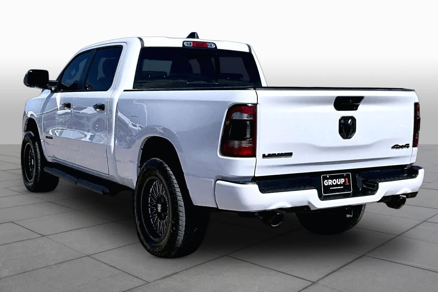 Used 2023 RAM 1500 Laramie AWD/4WD image 12