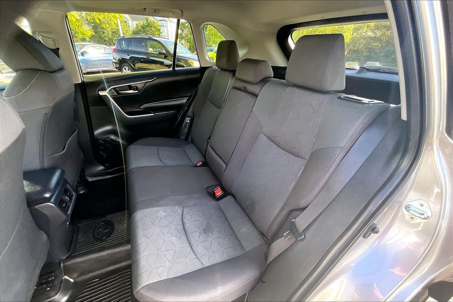 Used 2023 Toyota RAV4 XLE w/ Convenience Package AWD/4WD image 25