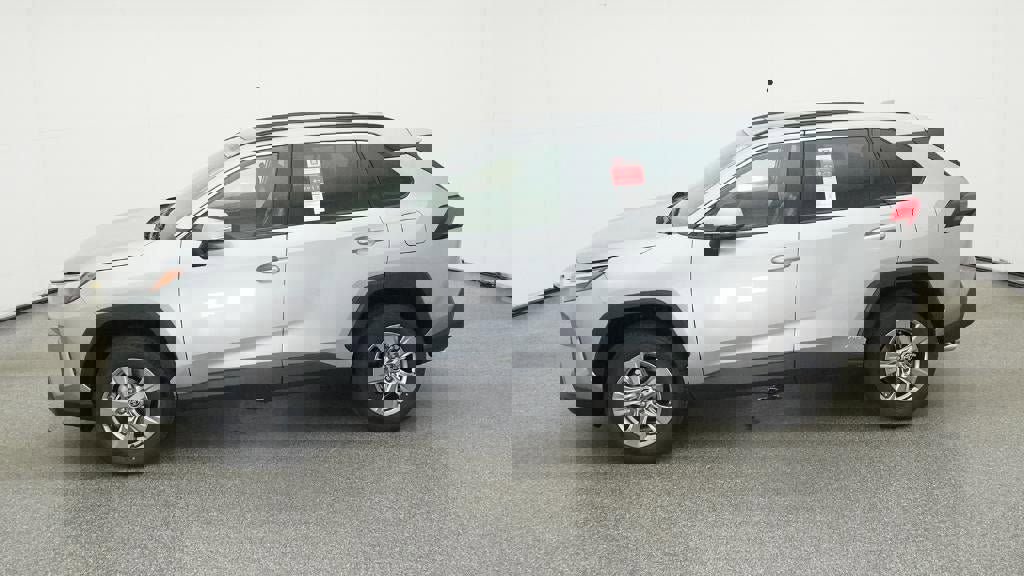 New 2025 Toyota RAV4 XLE image 3