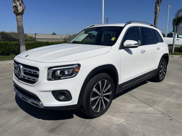 Used 2022 Mercedes-Benz GLB 250 w/ Premium Package Lite image 1