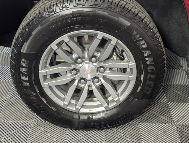 Certified 2025 Chevrolet Colorado LT w/ Advanced Trailering Package image 11