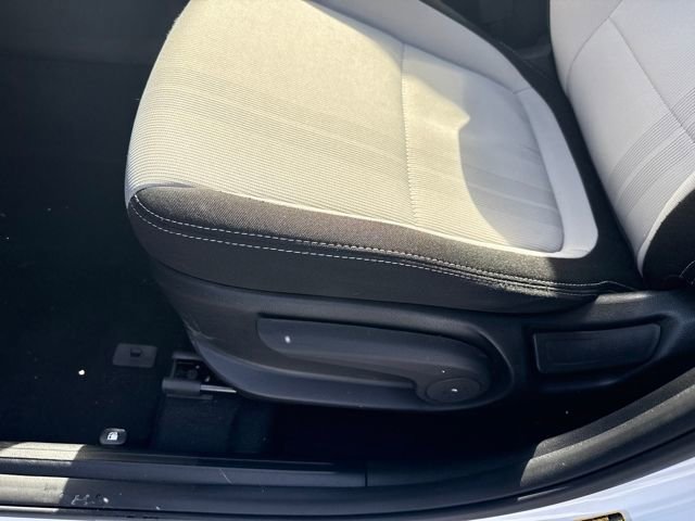 Certified 2023 Hyundai Venue SEL image 11