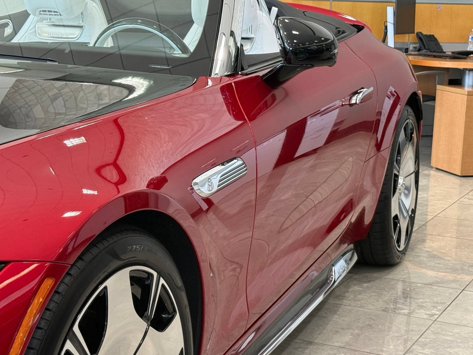 New 2026 Mercedes-Benz Maybach SL 680 image 4